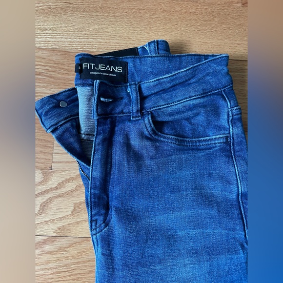 Fit Jeans - Picture 7 of 7